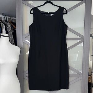 Jones New York Elegant Sleeveless Dress